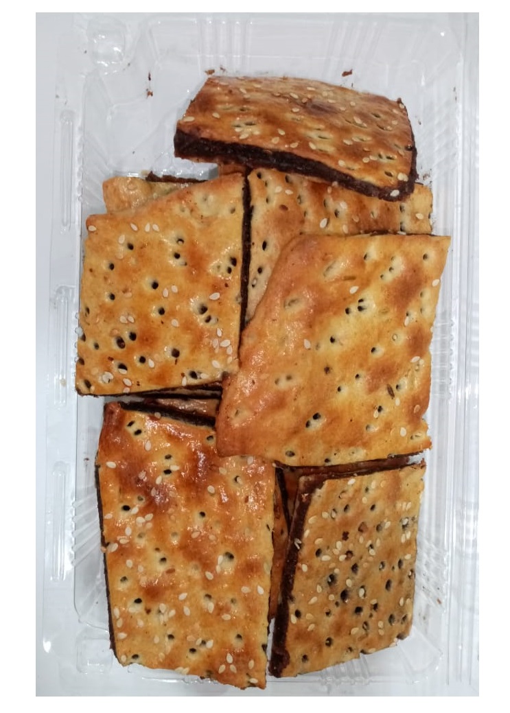 کلوچه خرمایی محلی 550 گرمی ایران زمین - کلوچه خرمایی محلی 550 گرمی ایران زمین